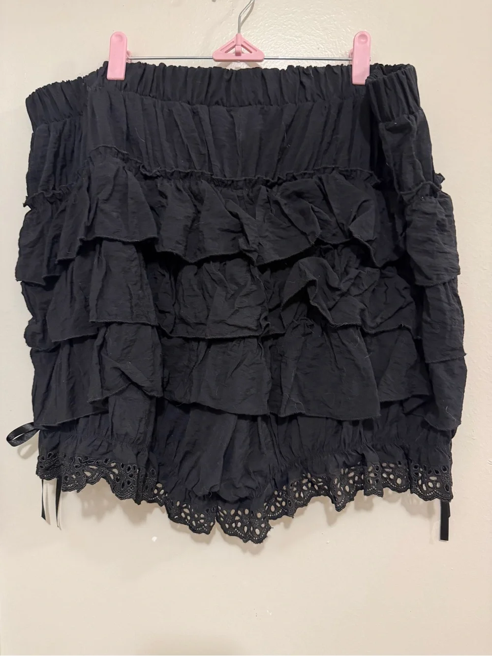 Foxblood Black Ruffle Bloomers - Picture 2 of 3